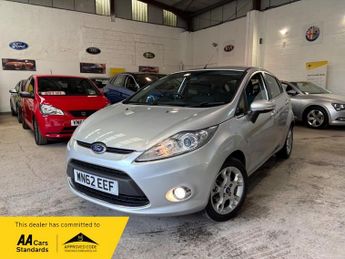 Ford Fiesta 1.4 Zetec Hatchback 5dr Petrol Manual (130 g/km, 94 bhp)