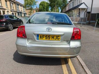 Toyota Avensis 1.8 VVT-i T3-X 5dr