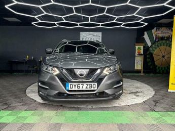 Nissan Qashqai 1.6 dCi N-Connecta XTRON Euro 6 (s/s) 5dr