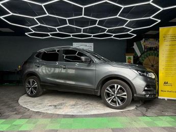 Nissan Qashqai 1.6 dCi N-Connecta XTRON Euro 6 (s/s) 5dr