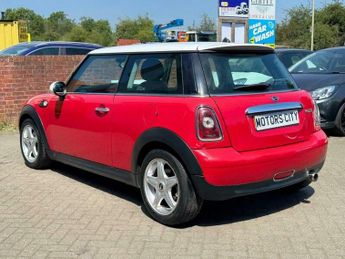 MINI Hatch 1.6 Cooper Steptronic Euro 4 3dr