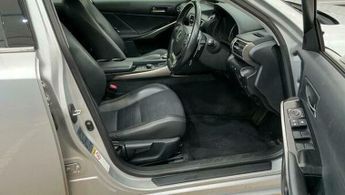Lexus IS 2.5 300h Luxury E-CVT Euro 5 (s/s) 4dr
