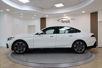 BMW 540 EDRIVE40 M SPORT