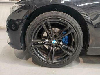 BMW 3 SERIES 2.0 320i SE Auto Euro 6 (s/s) 4dr