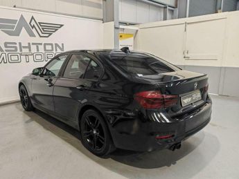 BMW 3 SERIES 2.0 320i SE Auto Euro 6 (s/s) 4dr