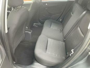 Peugeot 208 1.2 VTi Access+ Euro 5 5dr