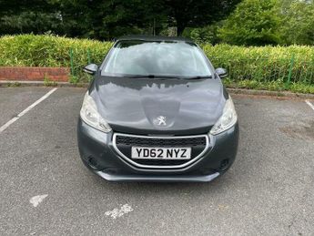 Peugeot 208 1.2 VTi Access+ Euro 5 5dr