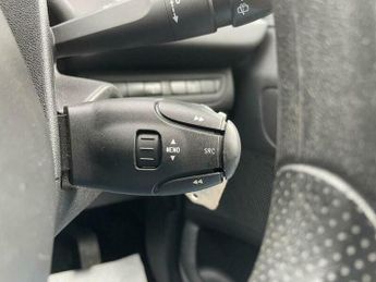 Peugeot 208 1.2 VTi Access+ Euro 5 5dr