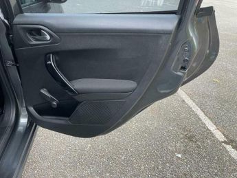 Peugeot 208 1.2 VTi Access+ Euro 5 5dr