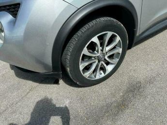 Nissan Juke 1.6 Tekna SUV 5dr Petrol XTRON Euro 6 (117 ps)