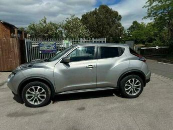 Nissan Juke 1.6 Tekna SUV 5dr Petrol XTRON Euro 6 (117 ps)