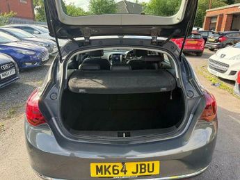 Vauxhall Astra 1.6 16v Elite Auto Euro 5 5dr