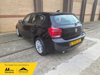 BMW 1 SERIES 116d SE