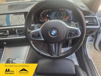BMW 3 SERIES 2.0 320d M SPORT MHT