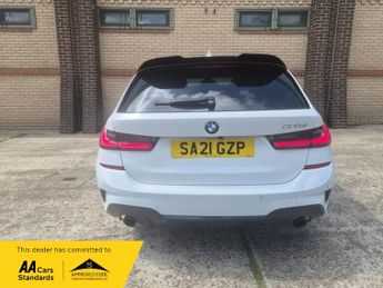 BMW 3 SERIES 2.0 320d M SPORT MHT