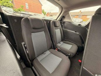 Ford S-Max 2.0 TDCi Zetec Powershift Euro 5 5dr