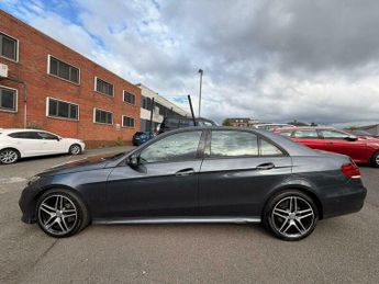 Mercedes-Benz E Class 2.1 E220 BlueTEC AMG Night Edition G-Tronic+ Euro 6 (s/s) 4dr