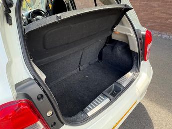 Nissan Micra TEKNA DIG-S UK Spec Panoramic Roof