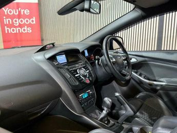 Ford Focus 2.0T EcoBoost ST-2 Euro 5 (s/s) 5dr