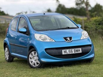 Peugeot 107 1.0 12V Urban 2 Tronic Euro 4 5dr