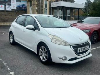 Peugeot 208 1.2 VTi Active Euro 5 5dr