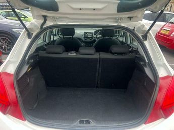 Peugeot 208 1.2 VTi Active Euro 5 5dr