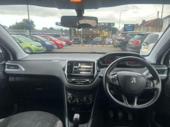 Peugeot 208 1.2 VTi Active Euro 5 5dr