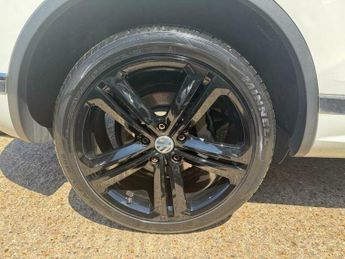 Volkswagen Touareg 3.0 TDI V6 BlueMotion Tech R-Line Plus Tiptronic 4WD Euro 6 (s/s