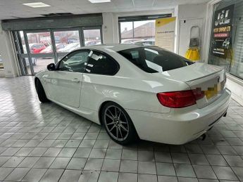 BMW 3 SERIES 3.0 335d Sport Plus Edition Steptronic Euro 5 2dr