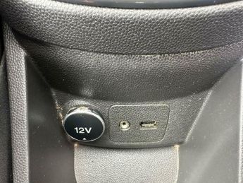 Ford Fiesta 1.0T EcoBoost Titanium X Euro 5 (s/s) 5dr
