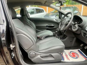 Vauxhall Corsa 1.4i 16v SE 3dr (a/c)