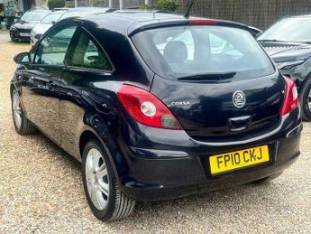 Vauxhall Corsa 1.4i 16v SE 3dr (a/c)