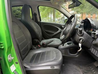 Smart ForFour 17.6kWh Prime (Premium) Auto 5dr