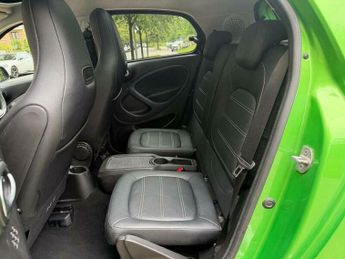 Smart ForFour 17.6kWh Prime (Premium) Auto 5dr