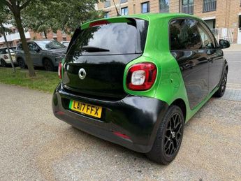 Smart ForFour 17.6kWh Prime (Premium) Auto 5dr