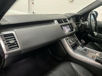 Land Rover Range Rover Sport SDV6 AUTOBIOGRAPHY DYNAMIC