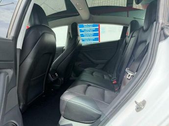 Tesla Model 3 Standard Range Plus Auto RWD 4dr