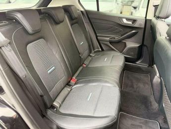 Ford Focus 1.0T EcoBoost Active X Auto Euro 6 (s/s) 5dr