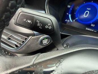 Ford Focus 1.0T EcoBoost Active X Auto Euro 6 (s/s) 5dr