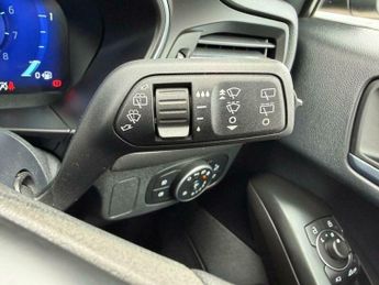 Ford Focus 1.0T EcoBoost Active X Auto Euro 6 (s/s) 5dr