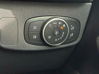 Ford Focus 1.0T EcoBoost Active X Auto Euro 6 (s/s) 5dr