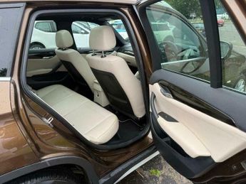 BMW X1 2.0 23d SE Steptronic xDrive Euro 5 5dr