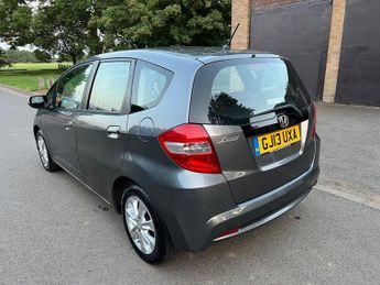 Honda Jazz I-VTEC ES