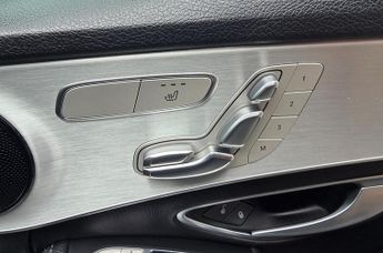 Mercedes-Benz C Class 2.1 C250d AMG Line (Premium) Saloon 4dr Diesel G-Tronic+ 4MATIC 