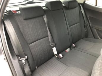 Toyota Auris 1.6 VVT-i TR 5dr