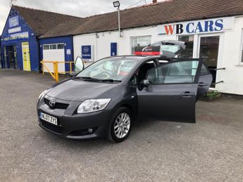 Toyota Auris 1.6 VVT-i TR 5dr