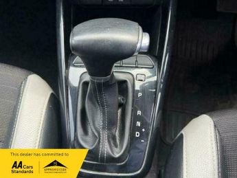 Kia Stonic 1.0 T-GDi 3 SUV 5dr Petrol DCT Euro 6 (s/s) (118 bhp)