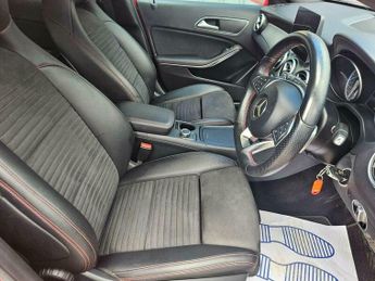 Mercedes-Benz C Class 2.1 GLA220d AMG Line (Premium) 7G-DCT 4MATIC Euro 6 (s/s) 5dr