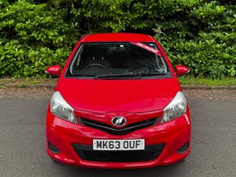 Toyota Yaris 1.0 VVT-i Excel Hatchback 5dr Petrol Multidrive S