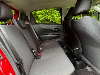 Toyota Yaris 1.0 VVT-i Excel Hatchback 5dr Petrol Multidrive S